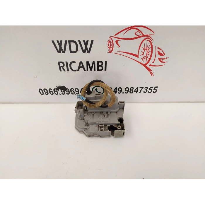 51833762 SERRATURA ELETTRICA PORTA POSTERIORE DESTRO DX USATO LANCIA YPSILON (312\319) 1.2 (DAL 2011 IN POI >)