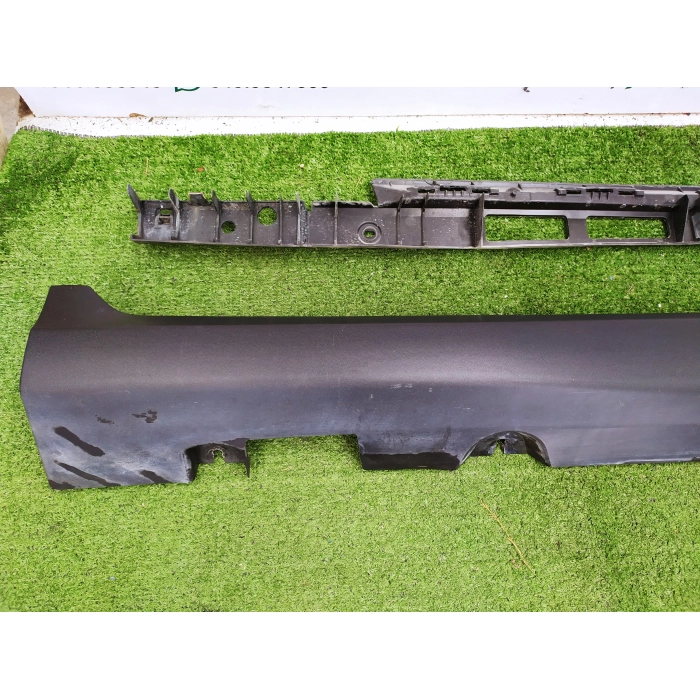 A2536980800 MINIGONNA SOTTOPORTA LATO SINISTRO SX USATO MERCEDES GLC (X253) (DAL 2015 IN POI >)