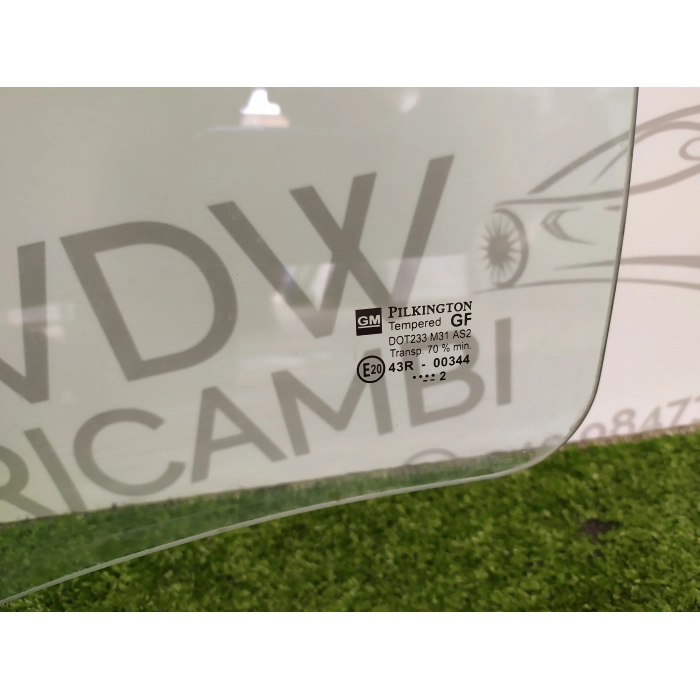 VETRO CRISTALLO SCENDENTE PORTA POSTERIORE SINISTRO SX USATO OPEL AGILA A 1.2 (2000\2007)