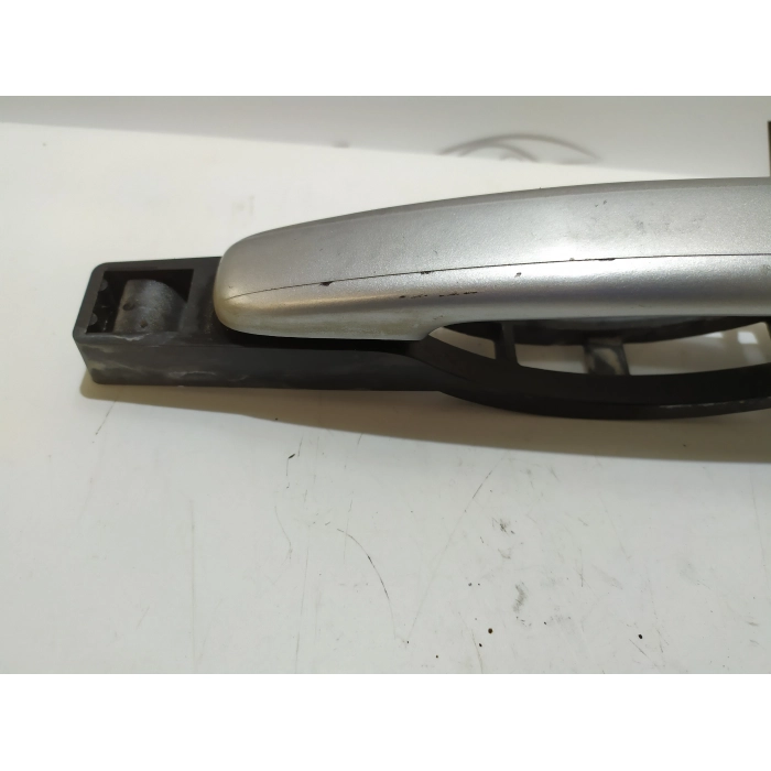 MANIGLIA ESTERNA PORTA ANTERIORE SINISTRO SX USATO PEUGEOT 307 SW 1.6 HDI (2001\2009)