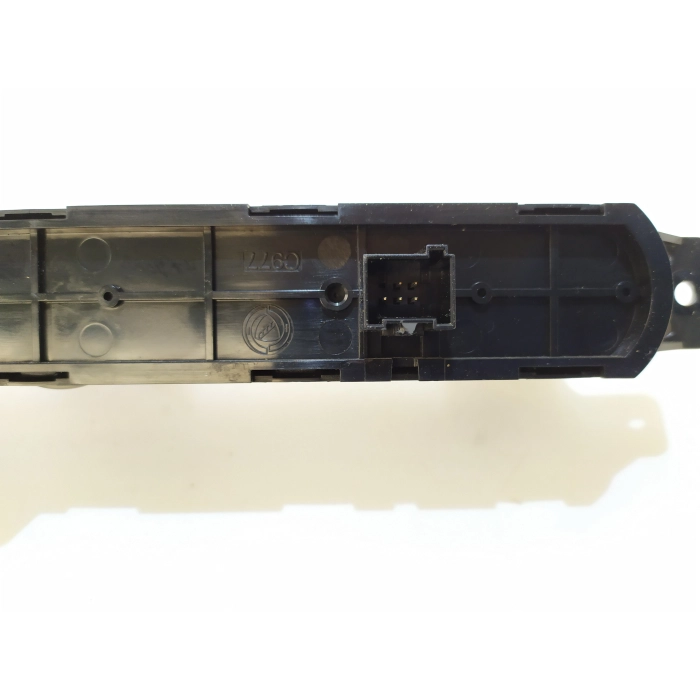 PULSANTE PULSANTIERA CENTRALE LUCE DI EMERGENZA USATO FIAT 500 (312) 1.3 RESTYLING 2017