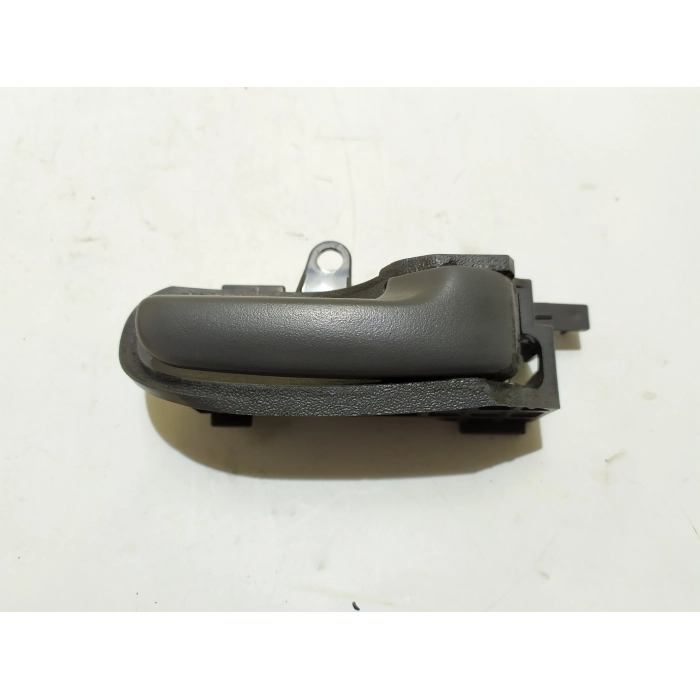 MANIGLIA INTERNA PORTA LATO ANTERIORE DESTRO DX USATO PEUGEOT 107 1.0 (2005\2014)
