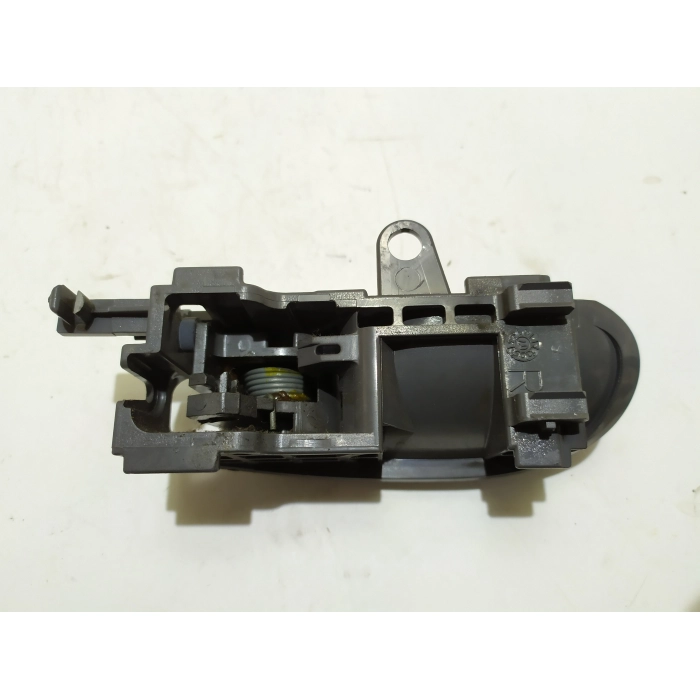 MANIGLIA INTERNA PORTA LATO ANTERIORE DESTRO DX USATO PEUGEOT 107 1.0 (2005\2014)