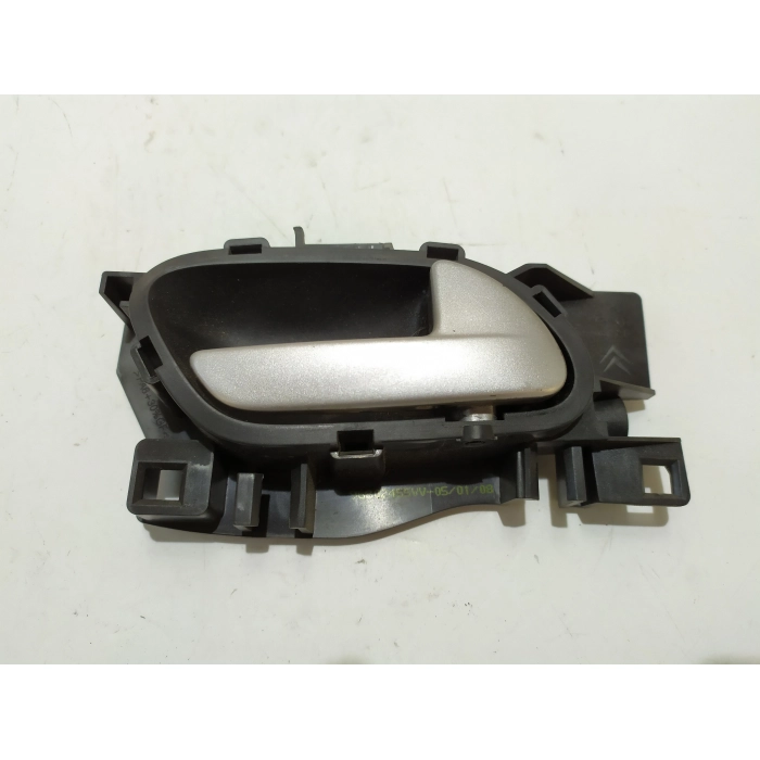 96802455VV MANIGLIA INTERNA APRI PORTA ANTERIORE DESTRO DX USATO PEUGEOT 207 1.6 HDI (2006\2015)