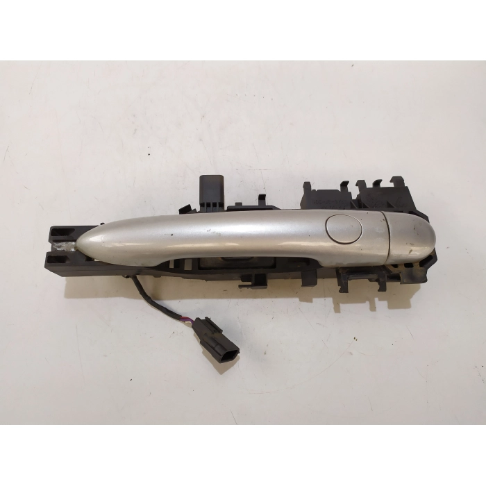 MANIGLIA ESTERNA PORTA POSTERIORE SINISTRO SX USATO RENAULT SCENIC MEGANE SW 1.5 (2002\2010)