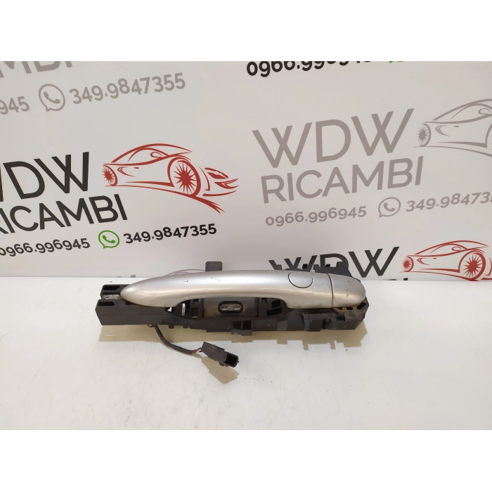 MANIGLIA ESTERNA PORTA POSTERIORE SINISTRO SX USATO RENAULT SCENIC MEGANE SW 1.5 (2002\2010)