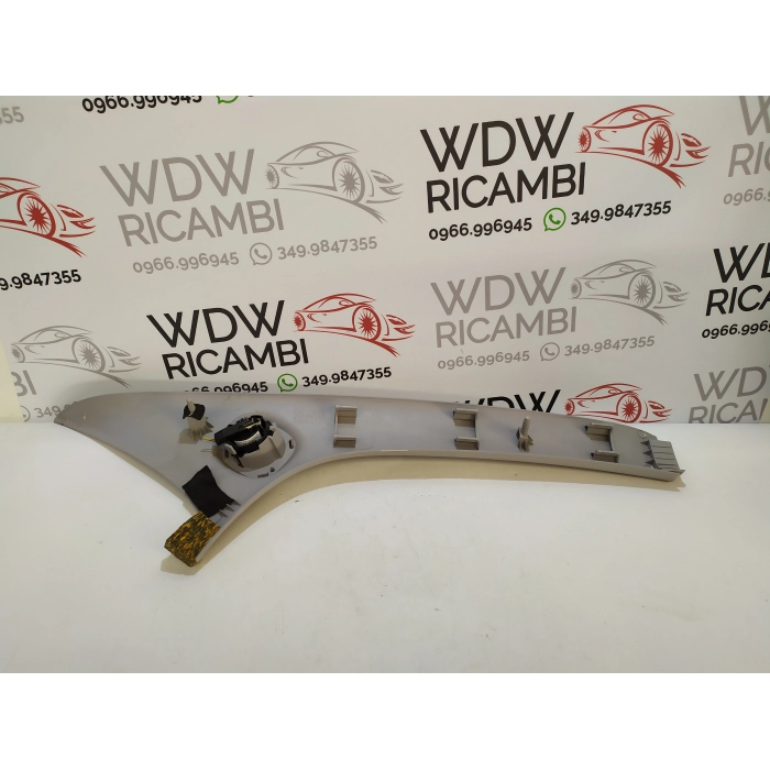 735538490 MASCHERINA MONTANTE ANTERIORE SINISTRO SX USATO FIAT PANDA (312\319) (DAL 2012 IN POI >)