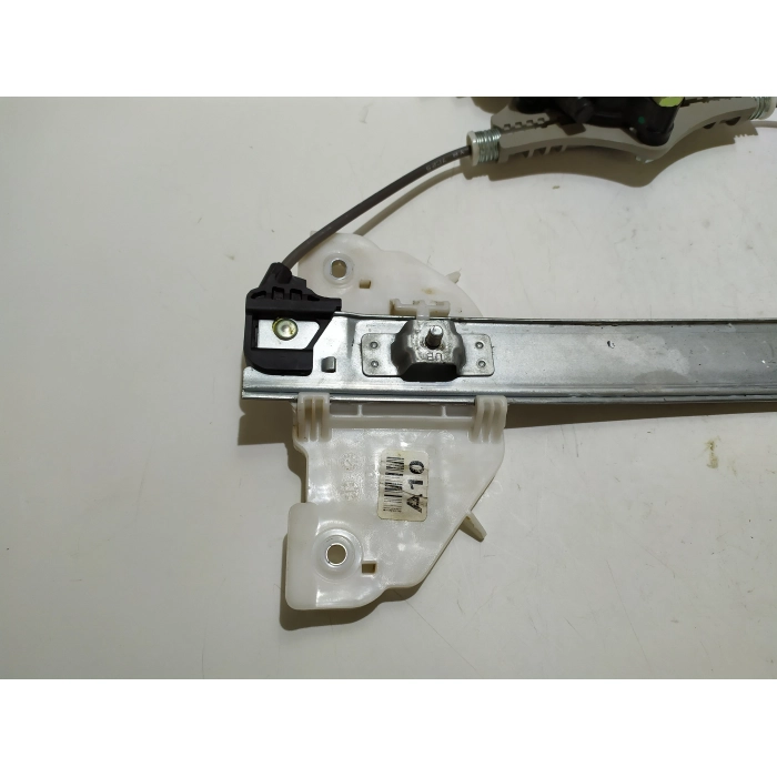 83450-H8000 ALZAVETRO ELETTRICO 2 PIN PORTA POSTERIORE SINISTRO SX KIA STONIC (DAL 2017 IN POI>)