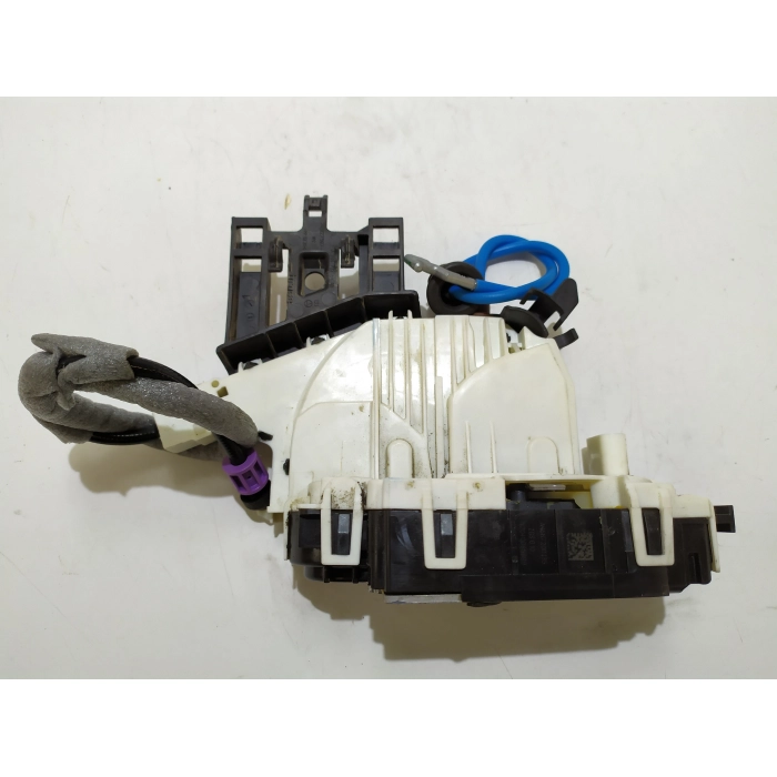 A1667200135 SERRATURA CHIUSURA PORTA ANTERIORE SINISTRO SX USATO MERCEDES CLASSE GLA (X156) (DAL 2013 >) 2016