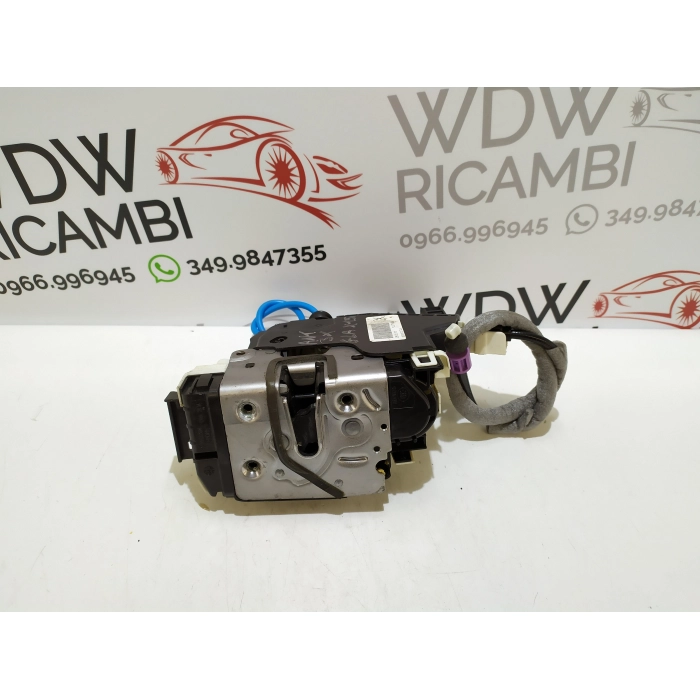 A1667200135 SERRATURA CHIUSURA PORTA ANTERIORE SINISTRO SX USATO MERCEDES CLASSE GLA (X156) (DAL 2013 >) 2016