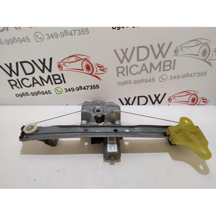827010501R ALZAVETRO PORTA POSTERIORE SINISTRO SX USATO RENAULT CLIO IV (2012\2019)