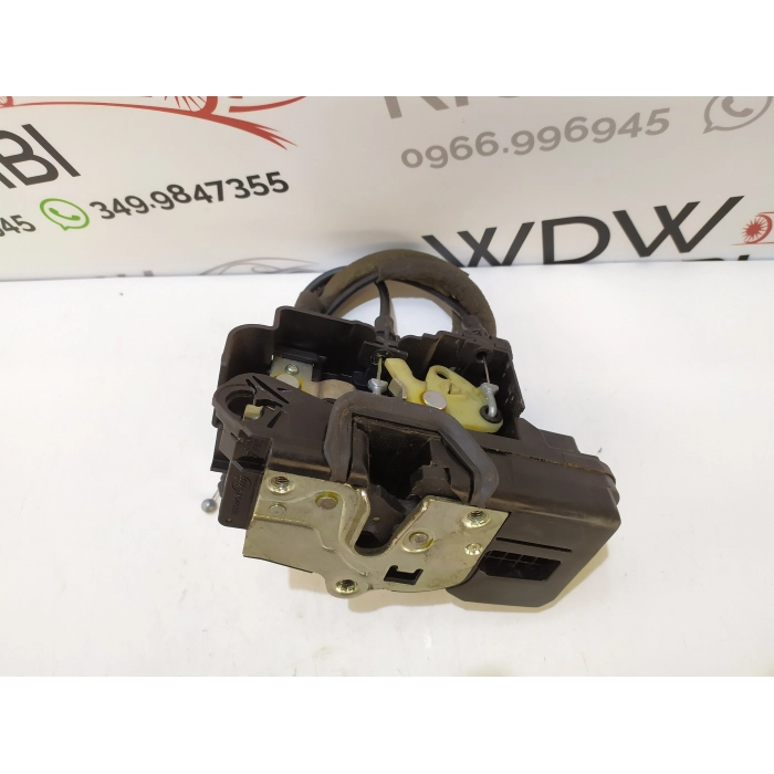 SERRATURA CHIUSURA PORTA ANTERIORE DESTRO DX USATO CHEVROLET CAPTIVA (2006\2018)