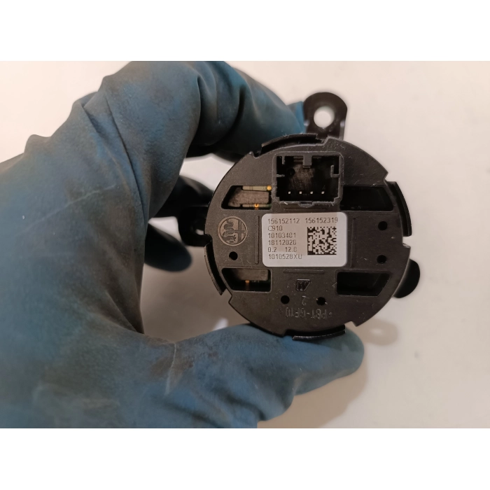 156152112 PULSANTE INTERRUTTORE COMANDO STAZIONE VOLUME USATO ALFA ROMEO STELVIO Q4 QUADRIFOGLIO 2.9 (DAL 2016 IN POI >)