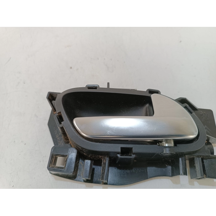 96555516VV MANIGLIA INTERNA APRI PORTA ANTERIORE DESTRO DX USATO PEUGEOT 208 1.4 (2012\2019)