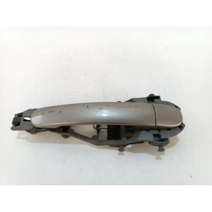 MANIGLIA ESTERNA APRI PORTA ANTERIORE DESTRO DX USATO SKODA FABIA 1.6 TDI (2007\2014)