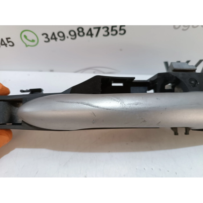 MANIGLIA ESTERNA APRI PORTA POSTERIORE DESTRO DX USATO RENAULT CLIO 1.5 SPORTOUR (2007\2013)