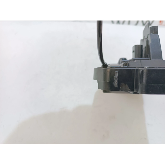 H1BA-A26413-CE SERRATURA ELETTRICA 4 PIN PORTA POSTERIORE SINISTRO SX USATO FORD PUMA ST-LINE (DAL 2019 >)