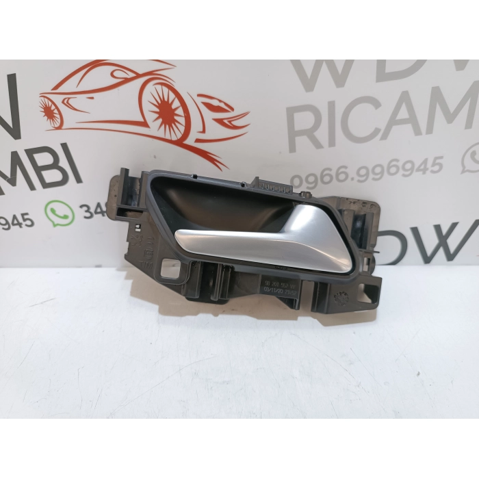 98201552W MANIGLIA INTERNA APRI PORTA ANTERIORE DESTRO DX USATO PEUGEOT 3008 II 2° (DAL 2016 > IN POI)