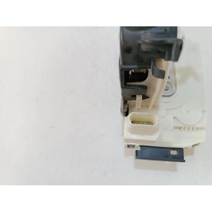 A1667200435 ART.27441 SERRATURA CHIUSURA PORTA ANTERIORE DESTRO DX USATO MERCEDES CLASSE A W176 3° (2012\2018)