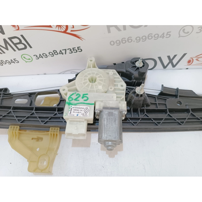 807203293R ALZAVETRO ELETTRICO PORTA ANTERIORE DESTRO DX USATO RENAULT CAPTUR 2° (DAL 2019 IN POI >)