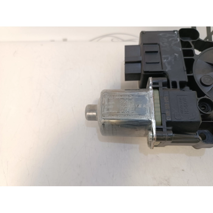 5Q0959408D MOTORINO ALZAVETRO ELETTRICO 5 PIN PORTA POSTERIORE DESTRO DX USATO VW T-ROC T ROC (DAL 2017 IN POI >)