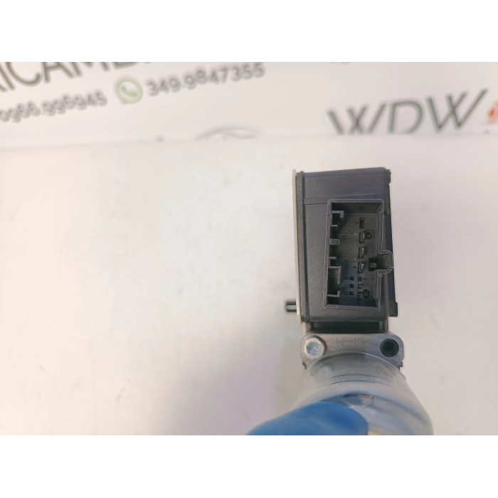 5Q0959408D MOTORINO ALZAVETRO ELETTRICO 5 PIN PORTA POSTERIORE DESTRO DX USATO VW T-ROC T ROC (DAL 2017 IN POI >)