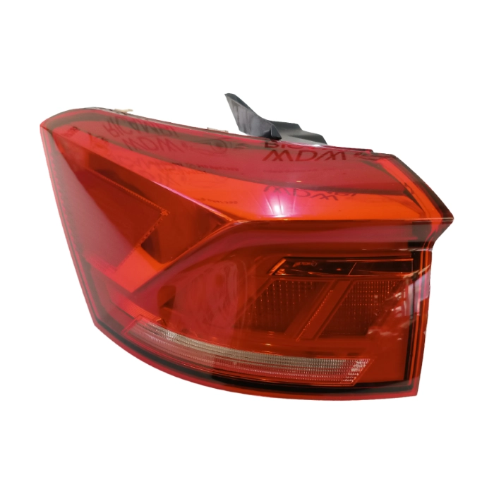 2GA945095 FANALE STOP LED ESTERNO POSTERIORE SINISTRO SX USATO VW T-ROC T ROC (2017\2020) 2018