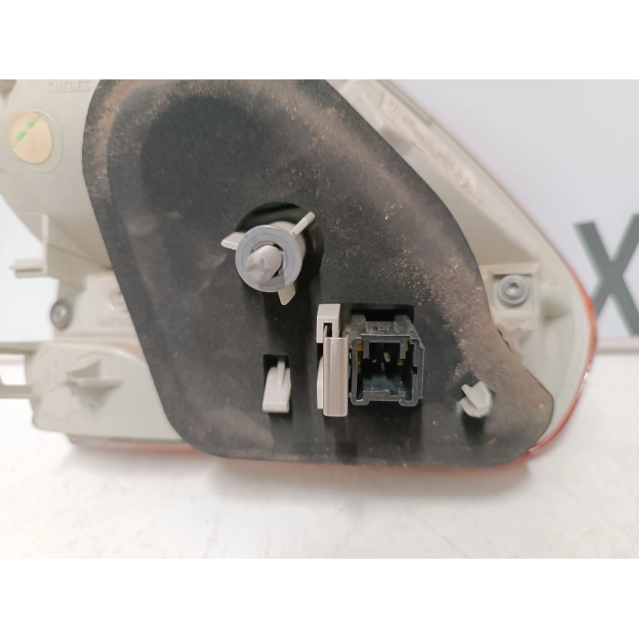 9678074580 STOP FANALE FANALINO INTERNO POSTERIORE DESTRO DX PEUGEOT 2008 2013-2019