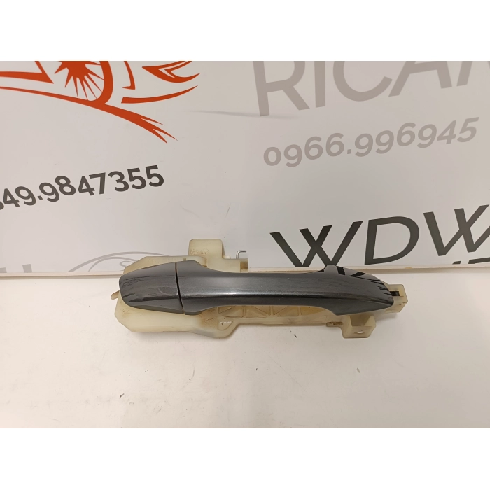 MANIGLIA ESTERNA APRI PORTA ANTERIORE ANT DESTRO DX KIA RIO (YB) (DAL 2017 IN POI >)