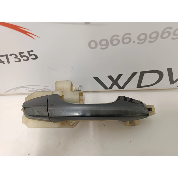 MANIGLIA ESTERNA APRI PORTA ANTERIORE ANT DESTRO DX KIA RIO (YB) (DAL 2017 IN POI >)