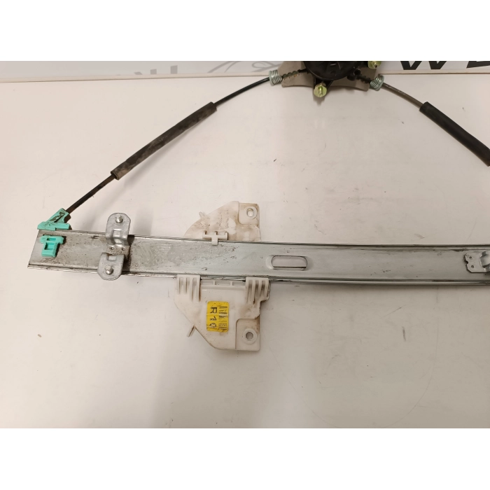 82460-H8000 ALZAVETRO MOTORINO ELETTRICO PORTA ANTERIORE DESTRO DX KIA RIO DAL 2017 IN POI