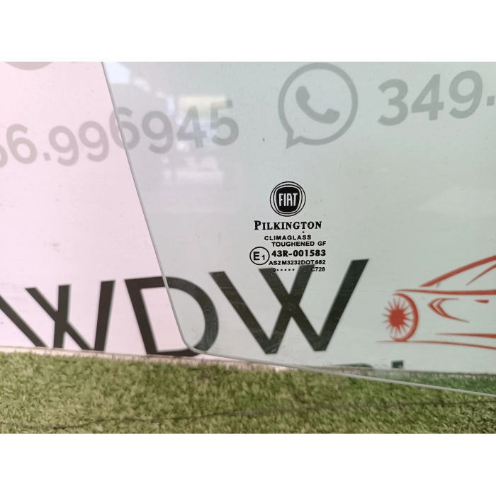 VETRO SCENDENTE PORTA ANTERIORE DESTRO USATO FIAT PANDA (312\319) 1.2 (DAL 2012 IN POI >) 2019