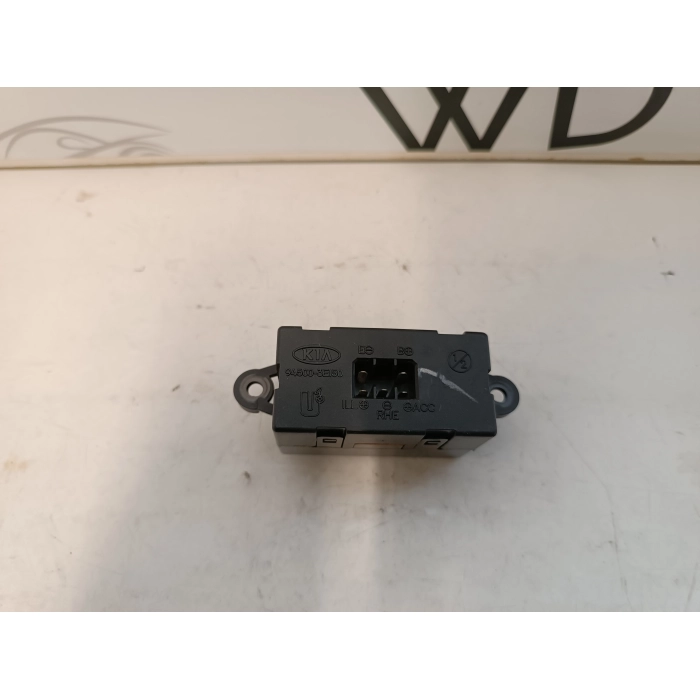 94500-3E150 OROLOGIO DISPLAY CENTRALE KIA SORENTO 2.5 16V CRDI (2002\2009) 2003