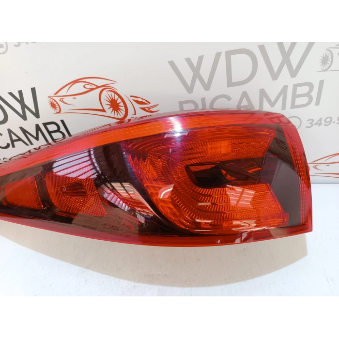 92401-F10 FANALE FANALINO STOP ESTERNO POSTERIORE SINISTRO KIA SPORTAGE (QL) 4° (2016\2021)