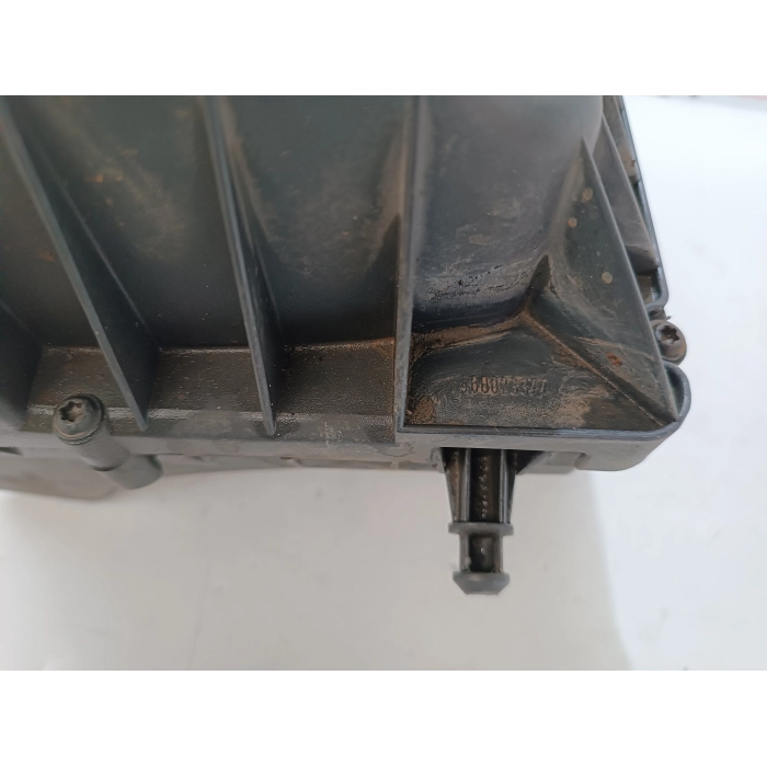 55557127 SCATOLA FILTRO ARIA AIRBOX USATO OPEL ZAFIRA B 1.9 CDTI (2005\2014)