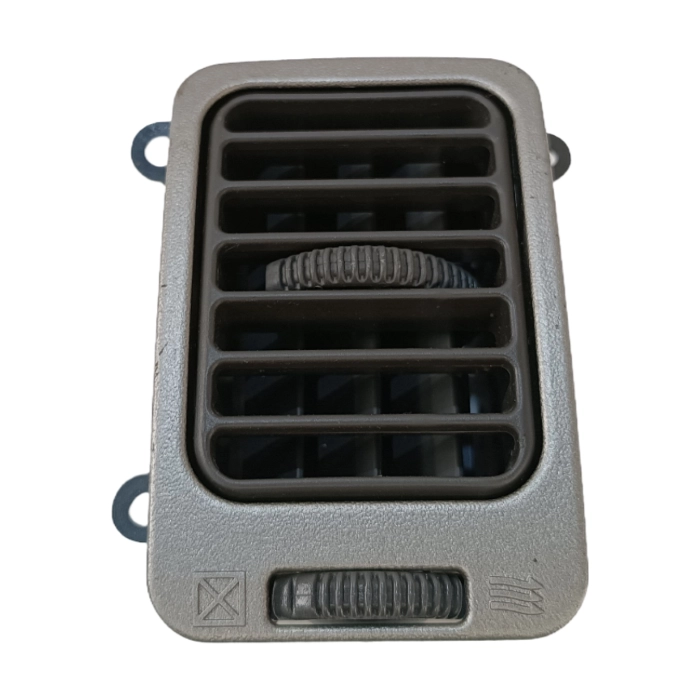 SPC00427 BOCCHETTA ARIA CRUSCOTTO LATO DESTRO USATO MITSUBISHI L200 3° SERIE (1996\2005)