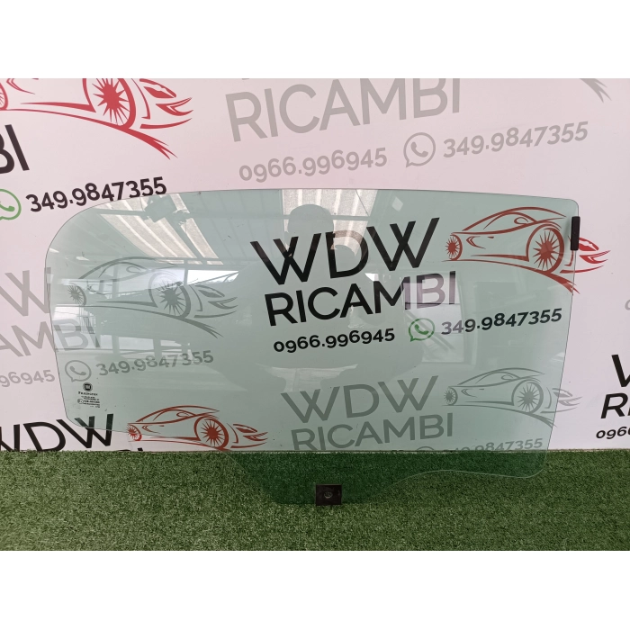 VETRO CRISTALLO SCENDENTE PORTA POSTERIORE DESTRO FIAT PUNTO EVO \ GRANDE PUNTO