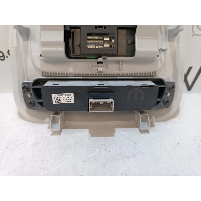 735715762 PLAFONIERA COMPLETA ANTERIORE FIAT NUOVA 500 E 500E ELETTRICA 2020 IN POI