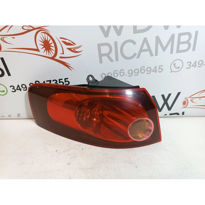 STOP FANALE FANALINO POSTERIORE POST SINISTRO SX ESTERNO 4PIN FIAT CROMA 2005 - 2010
