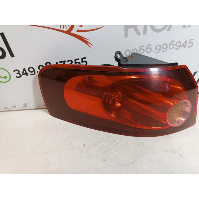 STOP FANALE FANALINO POSTERIORE POST SINISTRO SX ESTERNO 4PIN FIAT CROMA 2005 - 2010