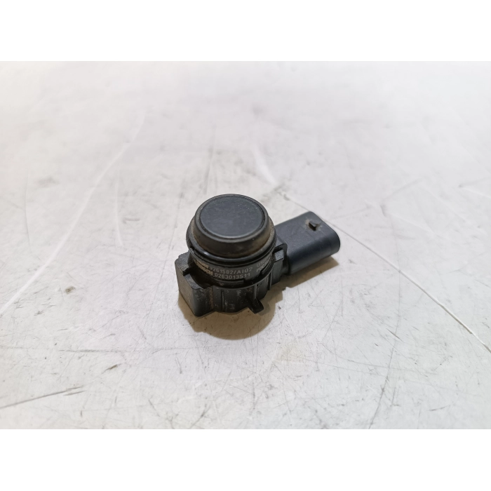9261582 1 SENSORE DI PARCHEGGIO PARAURTI BMW SERIE 3 316D (F31) (2012\2015) 0263013511