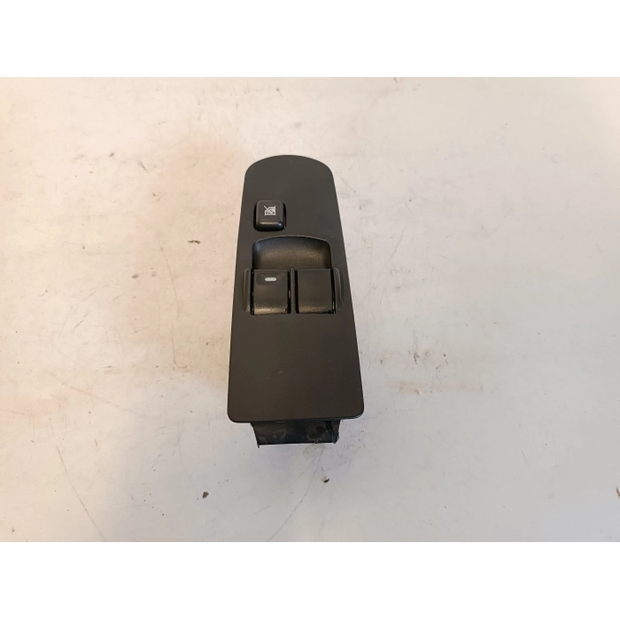 8608A179 PULSANTE PULSANTIERA ALZAVETRI ANTERIORE SINISTRA MITSUBISHI COLT Z30 2004-2012