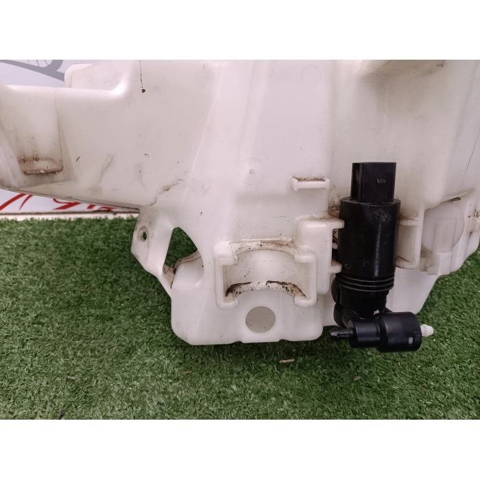 BJ32-17B613 VASCHETTA ACQUA TERGICRISTALLI LAND ROVER DISCOVERY SPORT 2.0 TD4 (2014\2018)