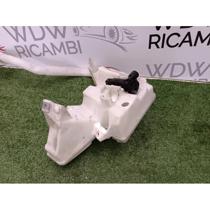 BJ32-17B613 VASCHETTA ACQUA TERGICRISTALLI LAND ROVER DISCOVERY SPORT 2.0 TD4 (2014\2018)