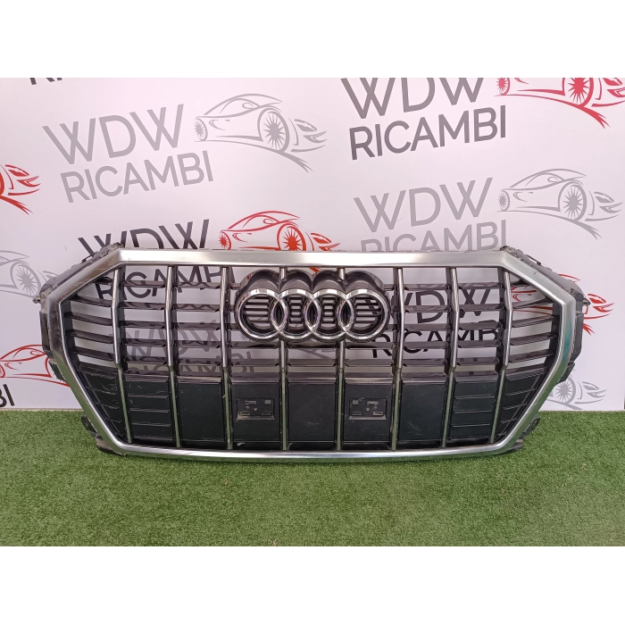 83A853651E GRIGLIA RIVESTIMENTO PARAURTI ANTERIORE AUDI Q3 2° (DAL 2018 IN POI >)