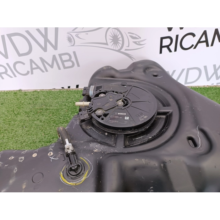 GK72-5J228-A SERBATOIO CONTENITORE ADBLUE LAND ROVER DISCOVERY SPORT 2.0 TD4 (2014\2018)