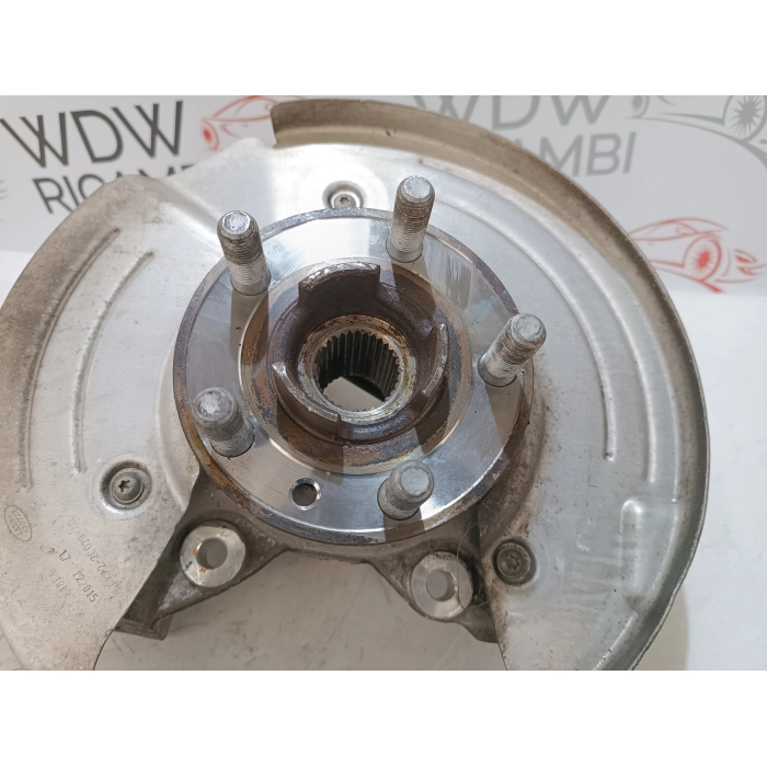 FUSELLO MOZZO POSTERIORE SINISTRO LAND ROVER DISCOVERY SPORT 2.0 TD4 (2014\2018)