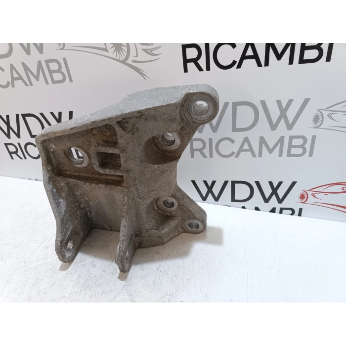 GJ32-6P096-AE SUPPORTO MOTORE LAND ROVER DISCOVERY SPORT 2.0 TD4 (2014\2018)