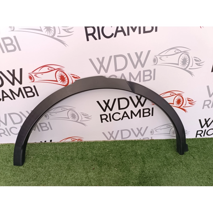 FK72-290E22-AC FASCIONE ARCO POSTERIORE DESTRO LAND ROVER DISCOVERY SPORT 2.0 TD4 (2014\2018)