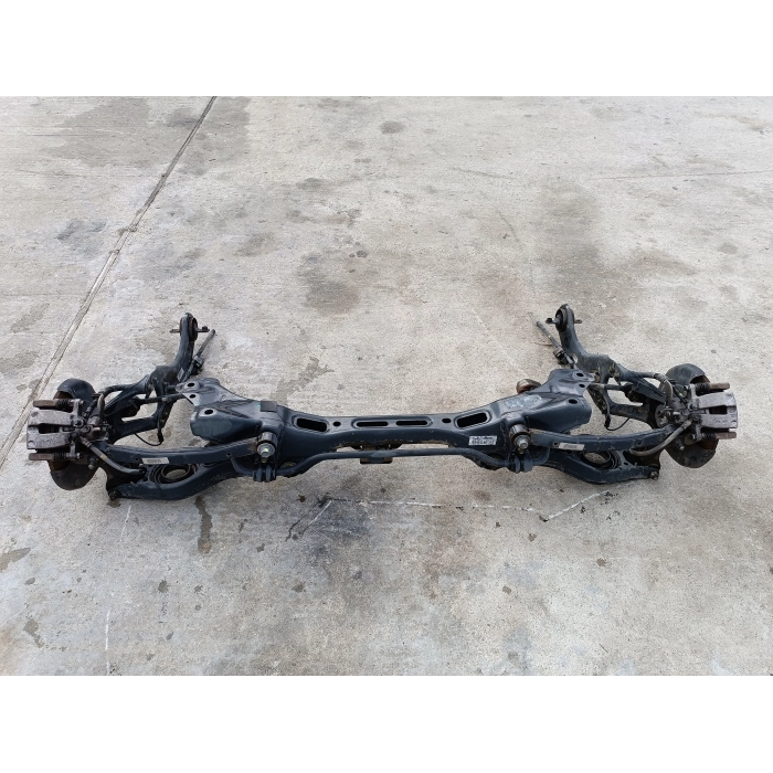 PONTE ASSALE POSTERIORE KIA CEE'D CEED SW 1.6 CRDI (2012\2018) USATO ORIGINALE